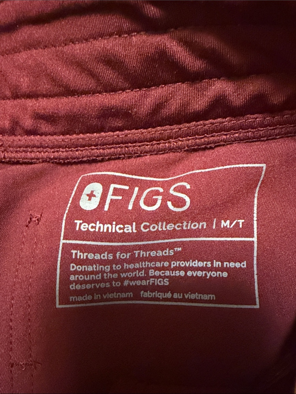Figs Burgundy Scrub Set - Catarina one pocket Top & Zamora Pants - Picture 4 of 5